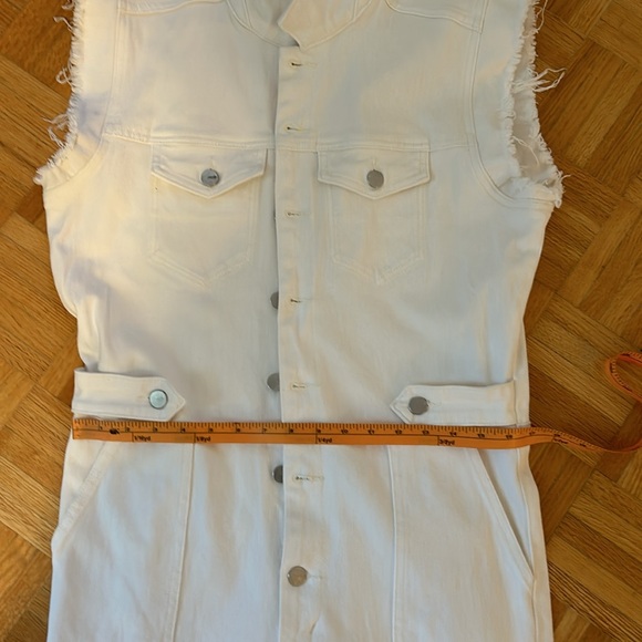 Joe’s - Picture 3 of 16